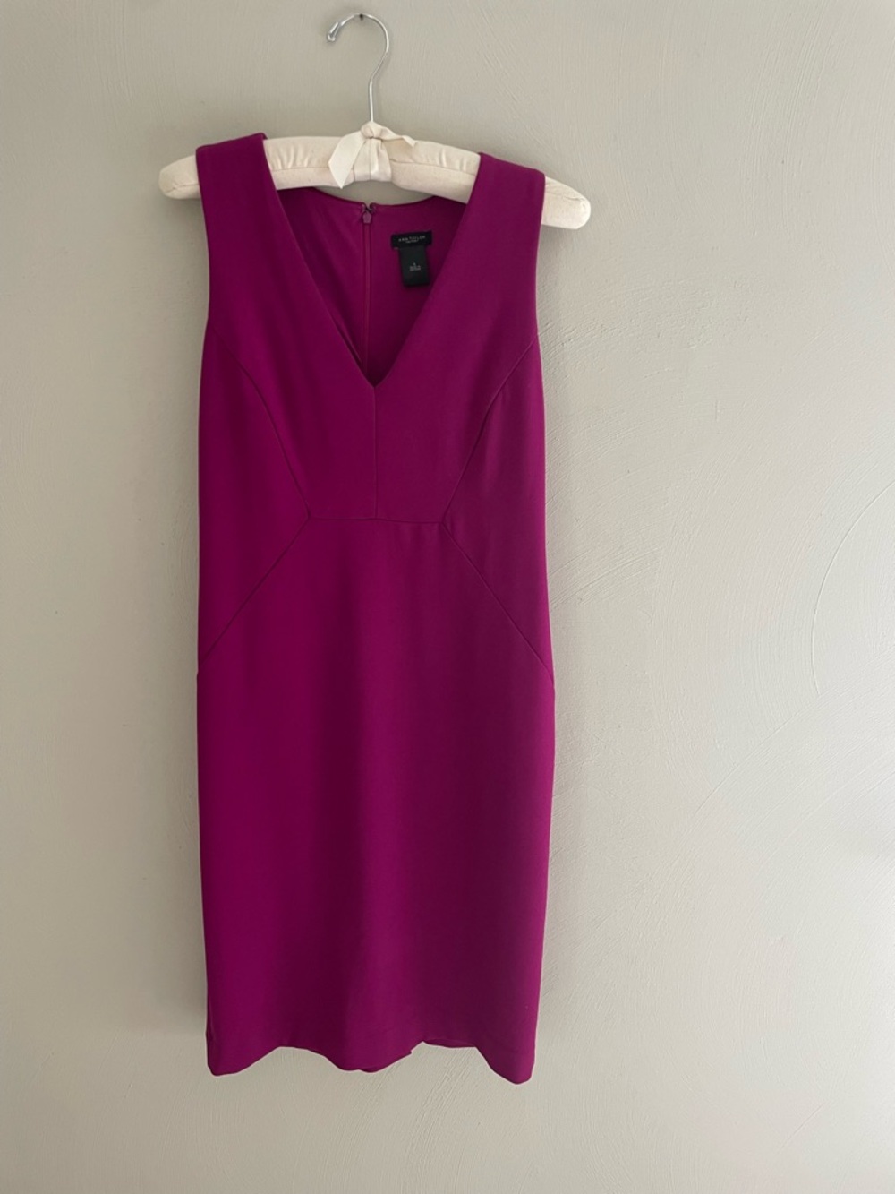 Ann Taylor Sleeveless V-Neck Midi Dress in Magenta